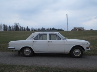 GAZ 24