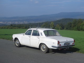 GAZ 24