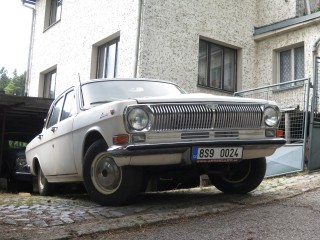 GAZ 24