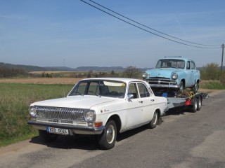 GAZ 24